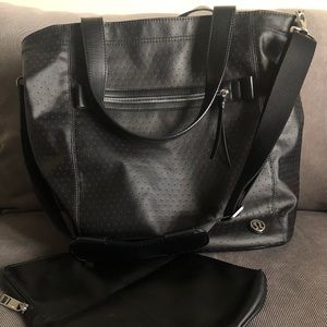 Lululemon tote bag